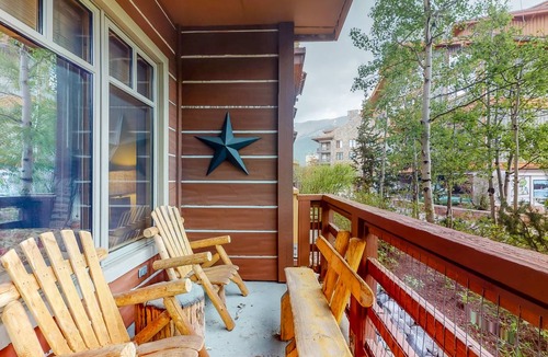Copper Mountain Village Condo | 79 m² Condo ∙ 1 bedroom ∙ 4 guests