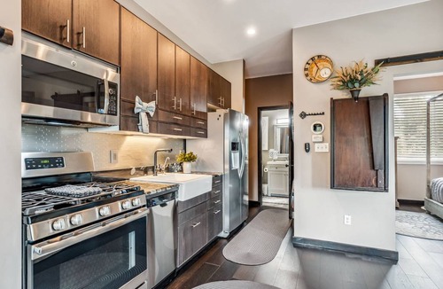 Black Hawk House | 79 m² House ∙ 1 bedroom ∙ 2 guests