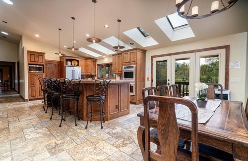 Ridgway House | 8 Bedroom or Reserve as a 4 Bedroom