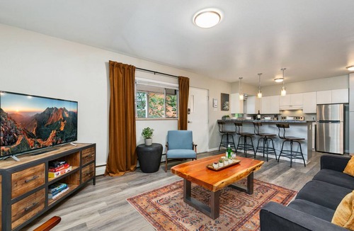 Old Town Condo | 80 m² Condo ∙ 2 bedrooms ∙ 6 guests