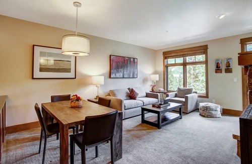 River Run Condo | 82 m² Condo ∙ 1 bedroom ∙ 4 guests