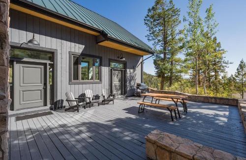 Columbine Lake House | 83 Ridge Road