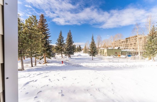 Lakeside Village Apartment | 84 m² Apartment ∙ 1 bedroom ∙ 6 guests
