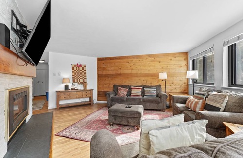 Lakeside Village Apartment | 84 m² Apartment ∙ 1 bedroom ∙ 6 guests