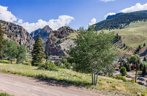 Creede House | 84 m² House ∙ 2 bedrooms ∙ 6 guests