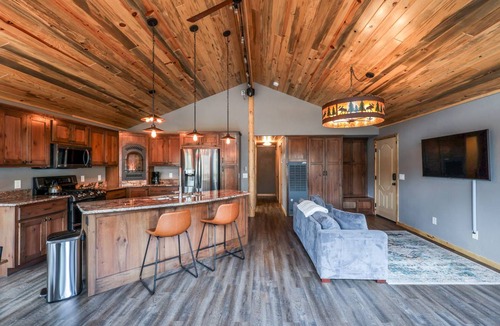 Creede House | 84 m² House ∙ 2 bedrooms ∙ 6 guests