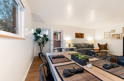 University Acres Condo | 85 m² Condo ∙ 2 bedrooms ∙ 6 guests