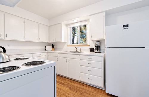University Acres Condo | 85 m² Condo ∙ 2 bedrooms ∙ 6 guests