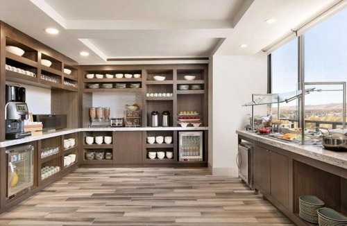 Fort Collins Hotel | 87 m² Hotel ∙ 127 guests