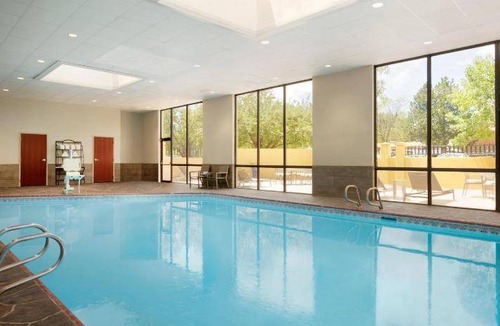 Fort Collins Hotel | 87 m² Hotel ∙ 127 guests