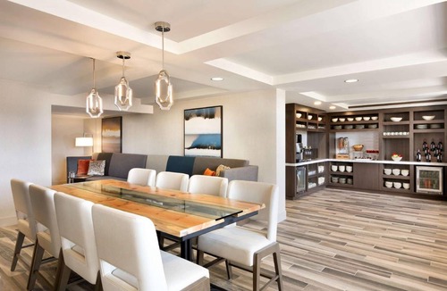 Fort Collins Hotel | 87 m² Hotel ∙ 127 guests