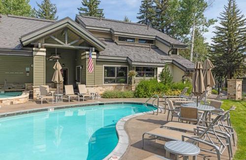 Avon Villa | 88 Ridge Point