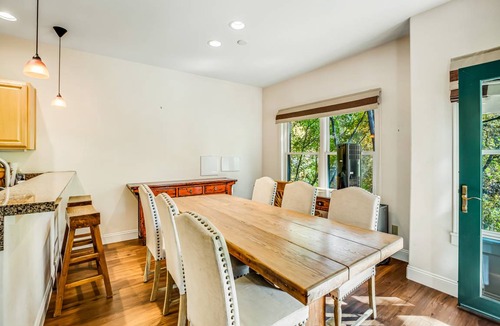 Basalt Condo | 90 m² Condo ∙ 2 bedrooms ∙ 5 guests