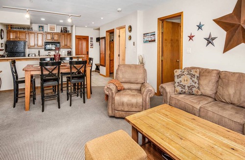 Beaver Creek Condo | 90 m² Condo ∙ 2 bedrooms ∙ 6 guests