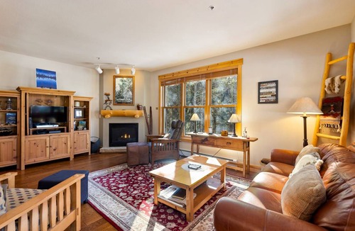 Keystone House | 90 m² House ∙ 2 bedrooms ∙ 6 guests