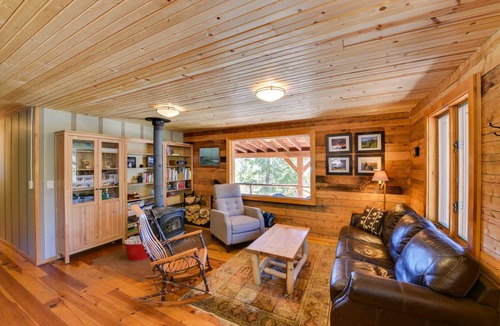 Twin Lakes House | 91 m² House ∙ 2 bedrooms ∙ 6 guests