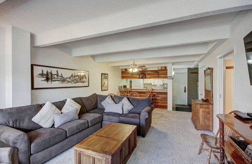 East Village at Copper Condo | 93 m² Condo ∙ 2 bedrooms ∙ 6 guests