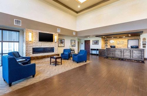 Sun Valley Hotel | 93 m² Hotel ∙ 8 guests