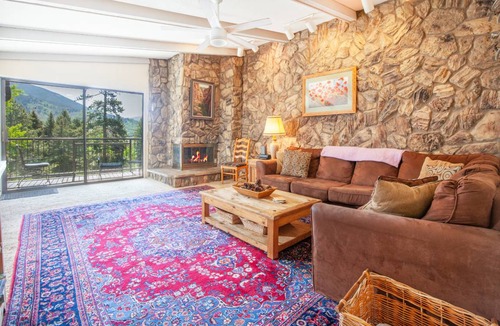 Dillon Condo | 96 m² Condo ∙ 2 bedrooms ∙ 6 guests
