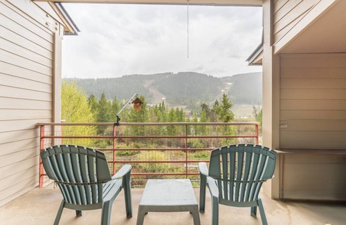Mountain House Apartment | 98 m² Apartment ∙ 2 bedrooms ∙ 8 guests