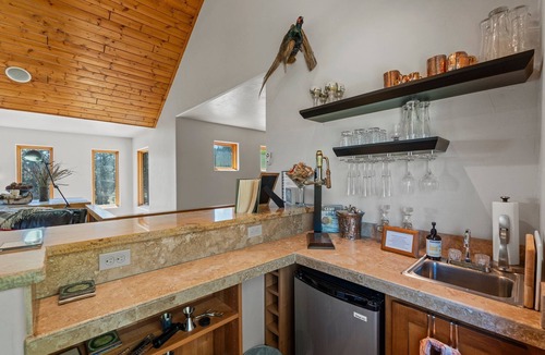 Durango - Purgatory House | A/C, Large Family Retreat, Hot Tub, Privacy, Views!