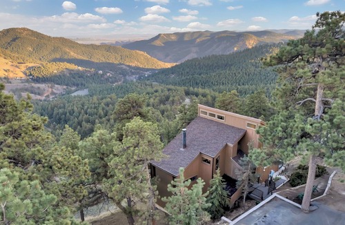 Genesee Cabin | A Cabin in the Clouds: Peaceful Mountain Retreat w/Hot Tub & Spectacular Views!