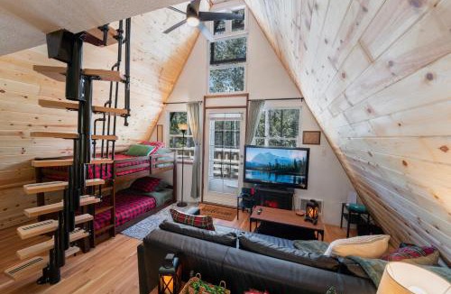 Saint Mary's House | A-Frame Cabin - Mountain Views, Deck, Pet Friendly
