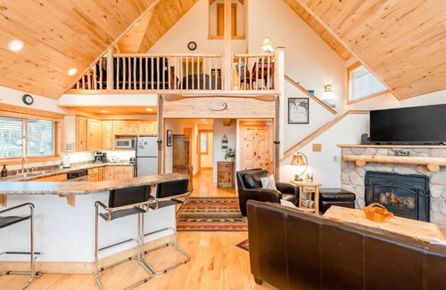 Grand Lake Cabin | A-Frame Cabin w/Views of Lake!