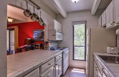 Frisco Condo | A great value for those who want to do some skiing or boarding inexpensively. Ten Mile Island is a 2 bedroom, 2 bath condo just off Main Street in Frisco.