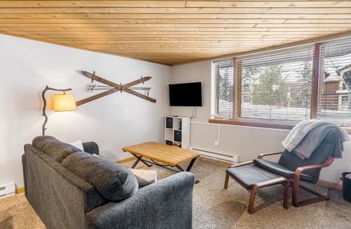 Steamboat Springs Apartment | A Scent of Pine
