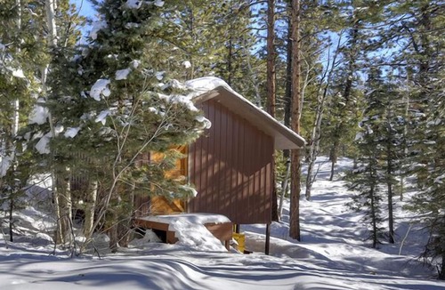 Columbine Lake House | A $ Steal - Get Away from it All!