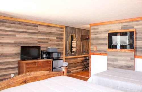 Howard Other | Accommodation ∙ 1 bedroom ∙ 3 guests