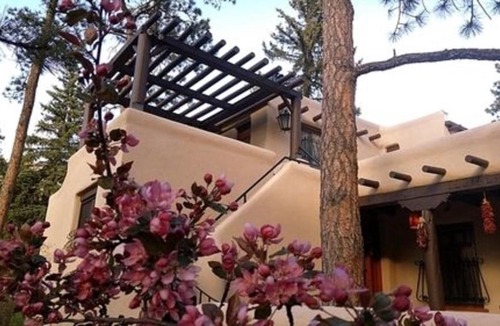 Cascade Hotel | Adobe Inn at Cascade
