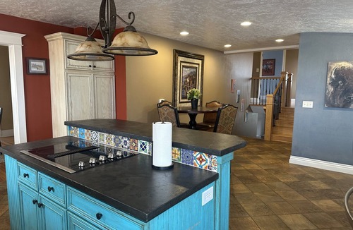 Eaton House | Adorable Farmhouse within steps of Double Check Arena!