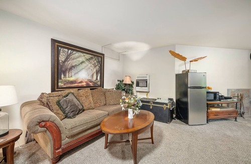 Idaho Springs Apartment | Adventures at Angel's Landing await you! Apartment in large mountain home for 3.