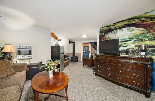 Idaho Springs Apartment | Adventures at Angel's Landing await you! Apartment in large mountain home for 3.