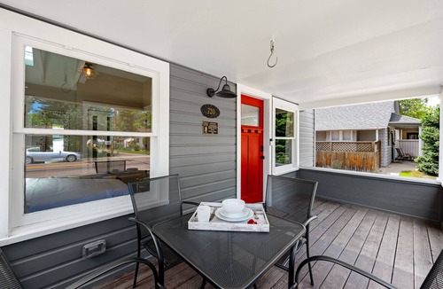 Louisville Cottage | Agatha Stecker cottage - Historic Miner’s cottage