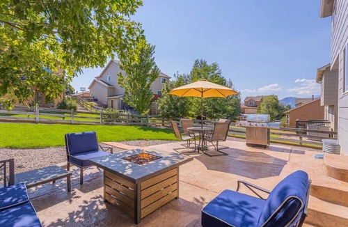 Gleneagle House | Air Force Academy near Colorado Springs - Innkeeper for a Dozen