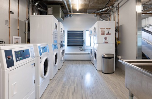 West Highland Apartment | Airy Highland 1BR, close to LoHi Entertainment, Downtown by Blueground