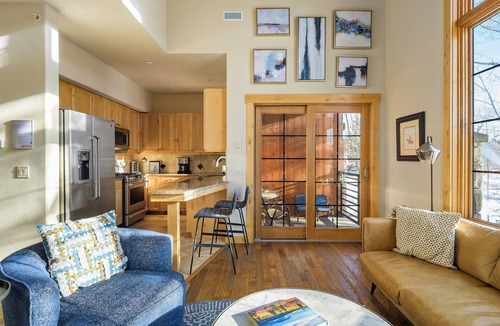 Downtown Steamboat Springs House | Alpen Glow Row House 5 | Air Conditioning | Downtown Steamboat