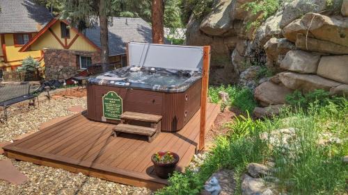 Evergreen Cabin | Alpen Way Chalet Mountain Lodge