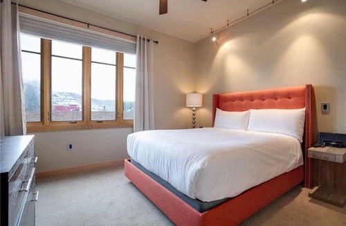 Downtown Steamboat Springs House | Alpenglow Condominiums - ALP2C