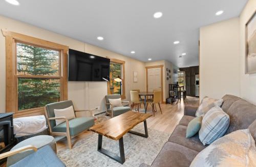 Frisco House | Alpine Drive #106B by Summit County Mountain Retreats