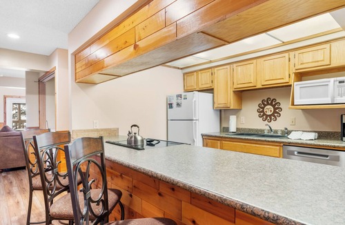 Baldy Mountain House | Alpine Getaway with Private Sauna Near Breckenridge Resort w/Mountain Views!