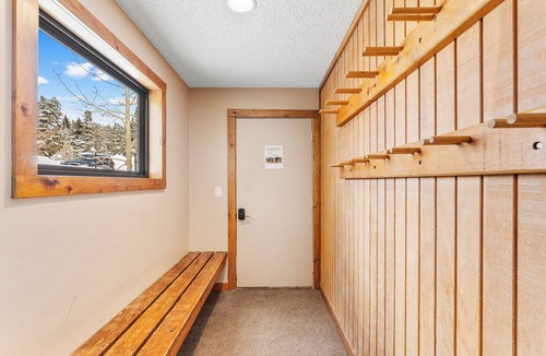 Baldy Mountain House | Alpine Getaway with Private Sauna Near Breckenridge Resort w/Mountain Views!