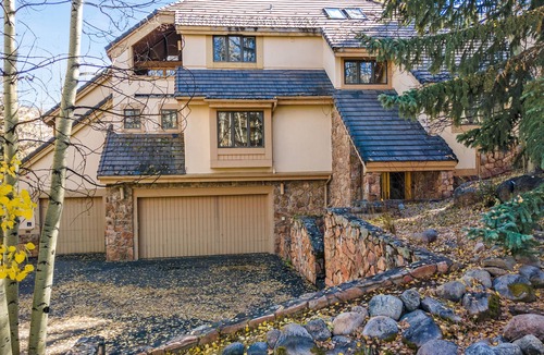 Beaver Creek House | ALPINE MANSION, 9bd + LOFT BR SLEEPS 24 HUGE 8000 sq ft EXCLUSIVE BEAVER CREEK!