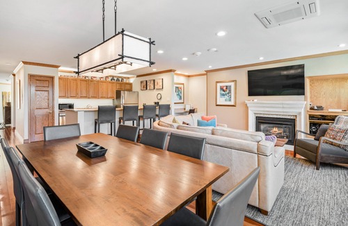 Vail House | Alpine Retreat Escape