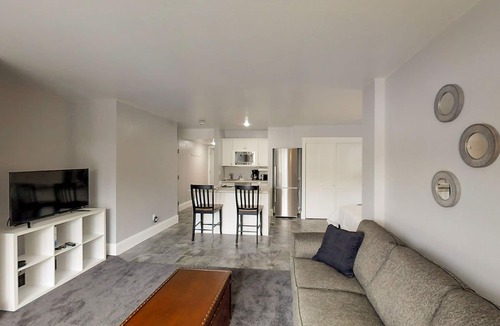 Mountain Village Apartment | Alpine ski-in/out condo - walk to Mountain Village