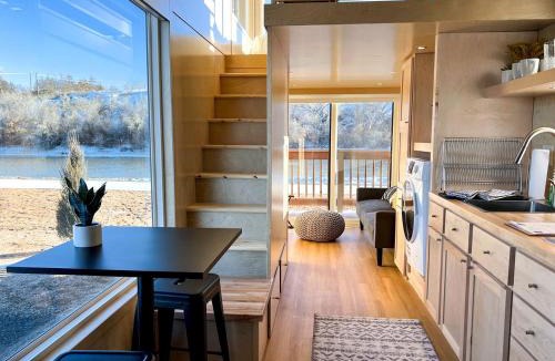 Pear Park House | Amazing Airstream in Grand Junction for Unforgettable Family Glamping Getaways in Colorado