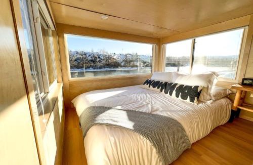 Pear Park House | Amazing Airstream in Grand Junction for Unforgettable Family Glamping Getaways in Colorado
